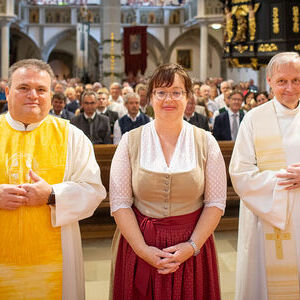 v.l.: Pastoralvorstand Mag. Johannes Mairinger, Verwaltungsvorständin Daniela Riedl und Pfarrer Mag. Johann Greinegger.
