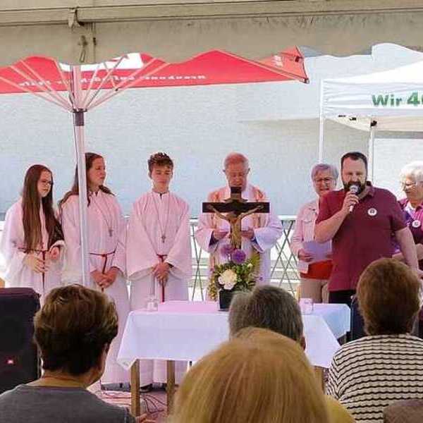 Feldmesse beim Pfarrgemeindefest 2025