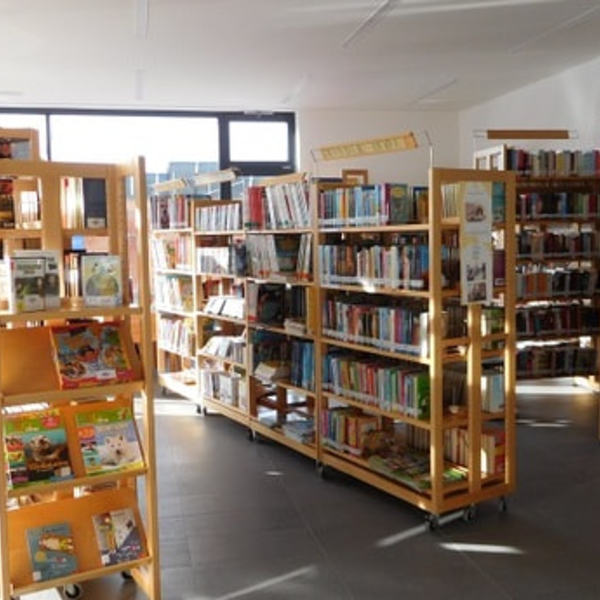 Öffentliche Bibliothek der Pfarre Putzleinsdorf