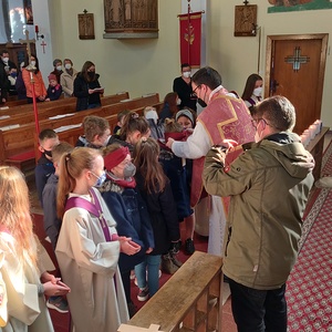 Familienmesse und Gruppengottesdienst der Erstkommunionkinder