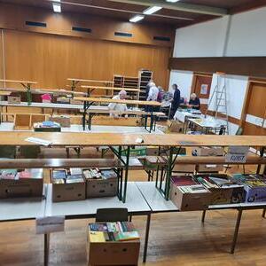 Bücherflohmarkt