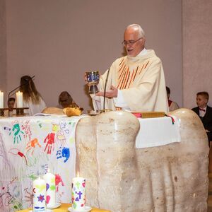 Erstkommunionfeier 2b und St. Isidor, 30. April 2023