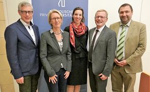 V. l.: Univ.-Prof. Dr. Ewald Volgger OT, Univ.-Prof.in Dr.in Anna Minta, Dr.in Maximiliane Buchner, Univ.-Prof. Dr. Christoph Niemand, Dr. Josef Keplinger. 