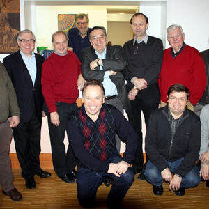 Neues Gotteslob im Gottesdienst und Männerfrühschopppen